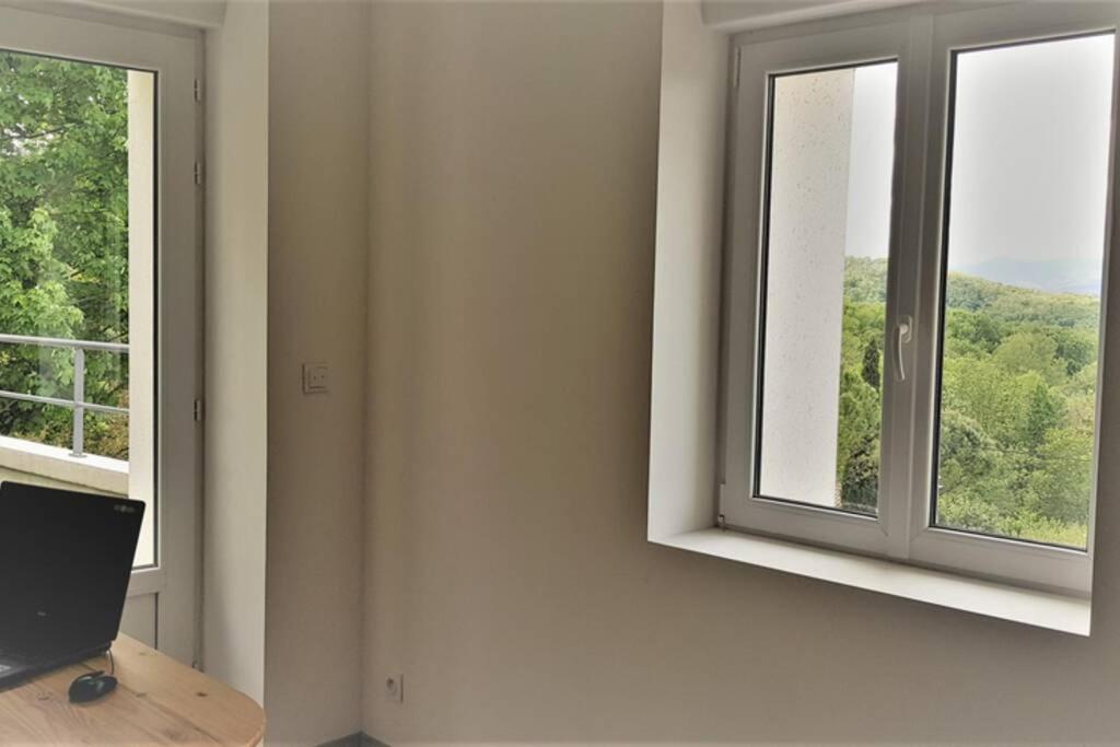 Villa Complete Au Calme Avec Vue Imprenable Beausemblant Exteriör bild